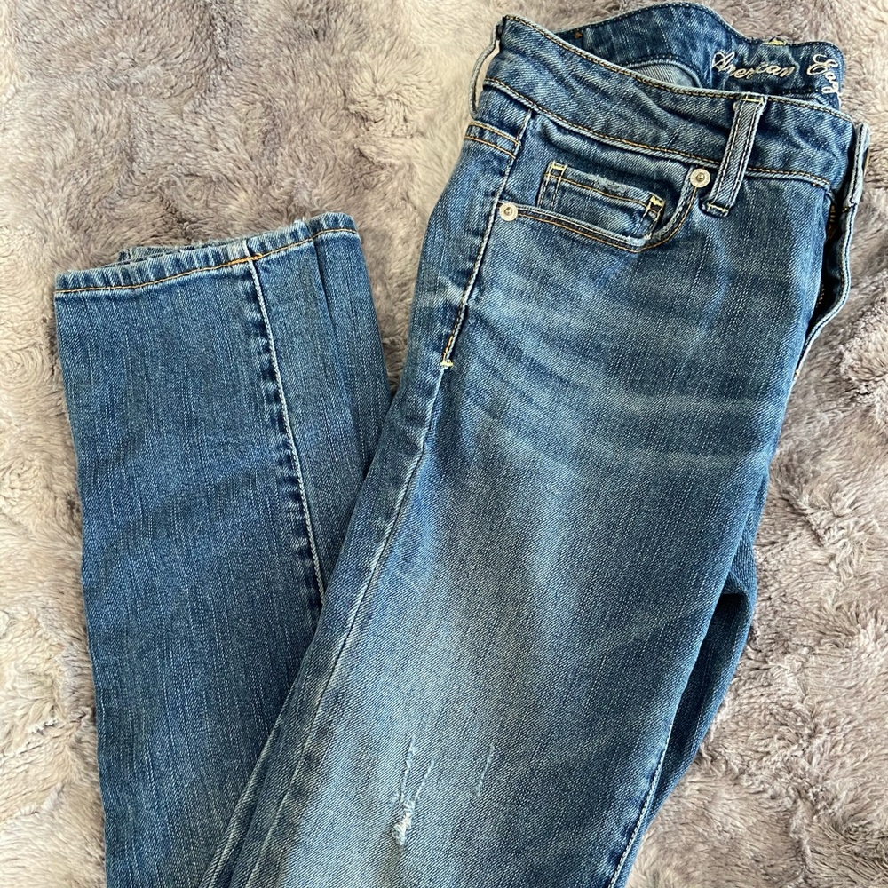 ⭐️ AE Skinny Light Wash Jeans ⭐️